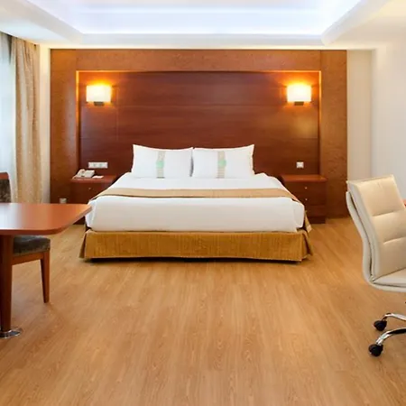 By Ihg Otel 5*