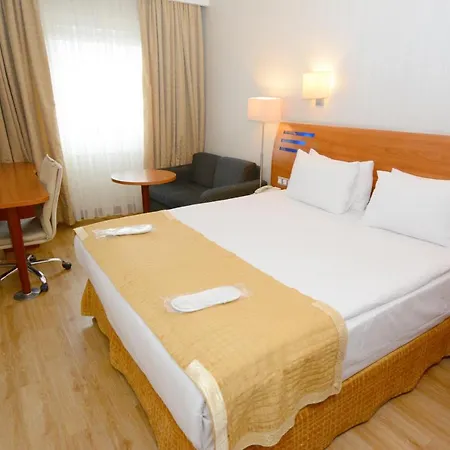 Otel By Ihg İstanbul