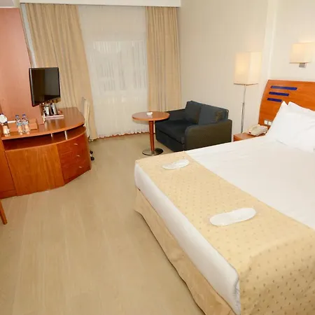 Hotel By Ihg Istanbul