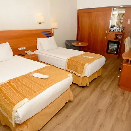 By Ihg 5* İstanbul