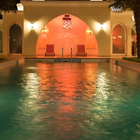 By Ihg 5*