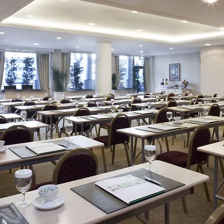 Hotel By Ihg 5*