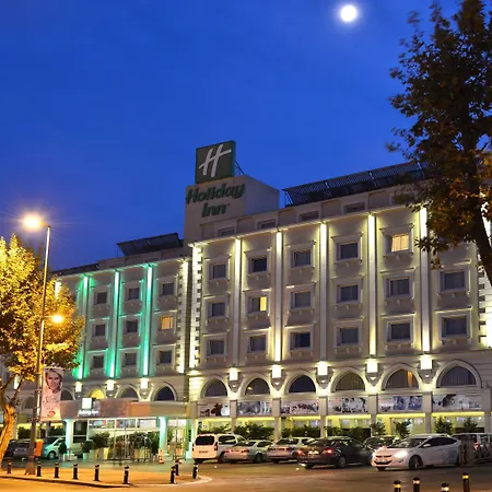 By Ihg