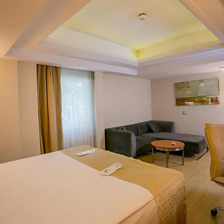 Hotel By Ihg 5*