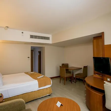 By Ihg 5* İstanbul