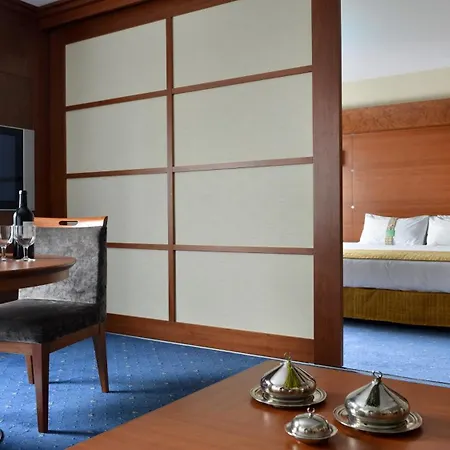 By Ihg Otel