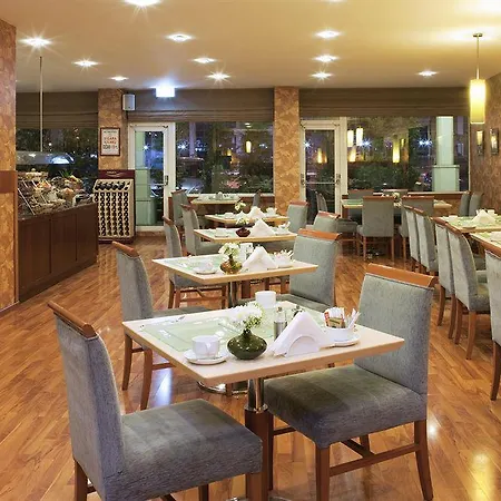 By Ihg 5* Provincia di Istanbul