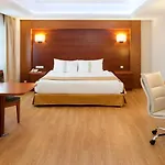By Ihg Otel 5*
