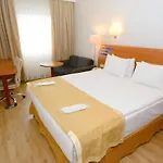 Otel By Ihg İstanbul